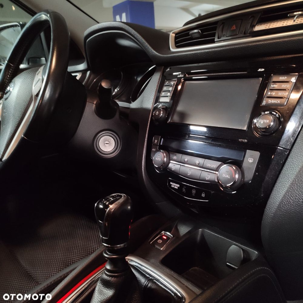 Nissan Qashqai 1.5 dCi Tekna - 12