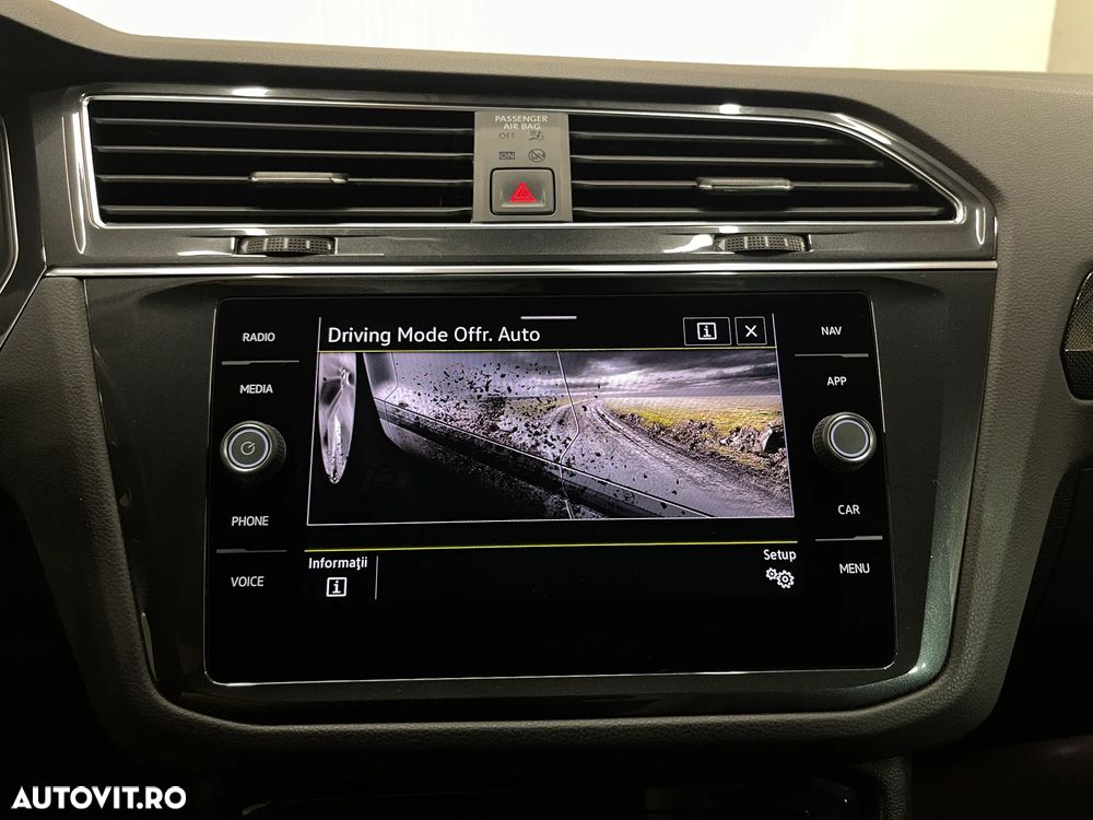 Volkswagen Tiguan 2.0 TSI OPF DSG 4Motion Elegance - 17