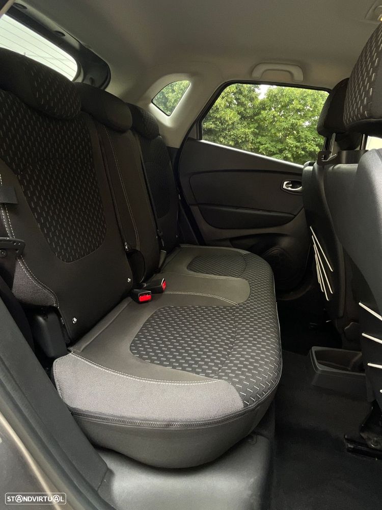 Renault Captur 0.9 TCE Exclusive - 22