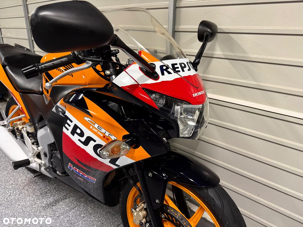 Honda CBR - 9