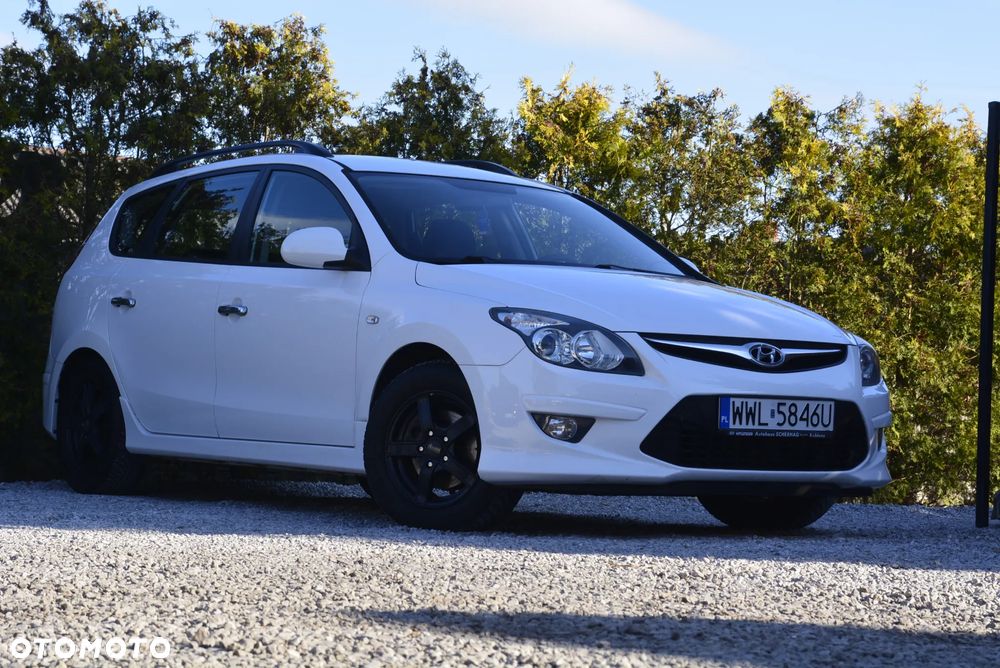 Hyundai i30 1.6 CRDi Classic + EU5 - 10