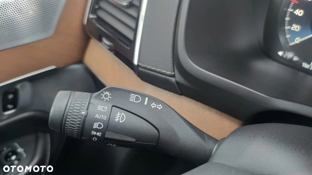 Volvo XC 90 D5 AWD Inscription 7os - 27