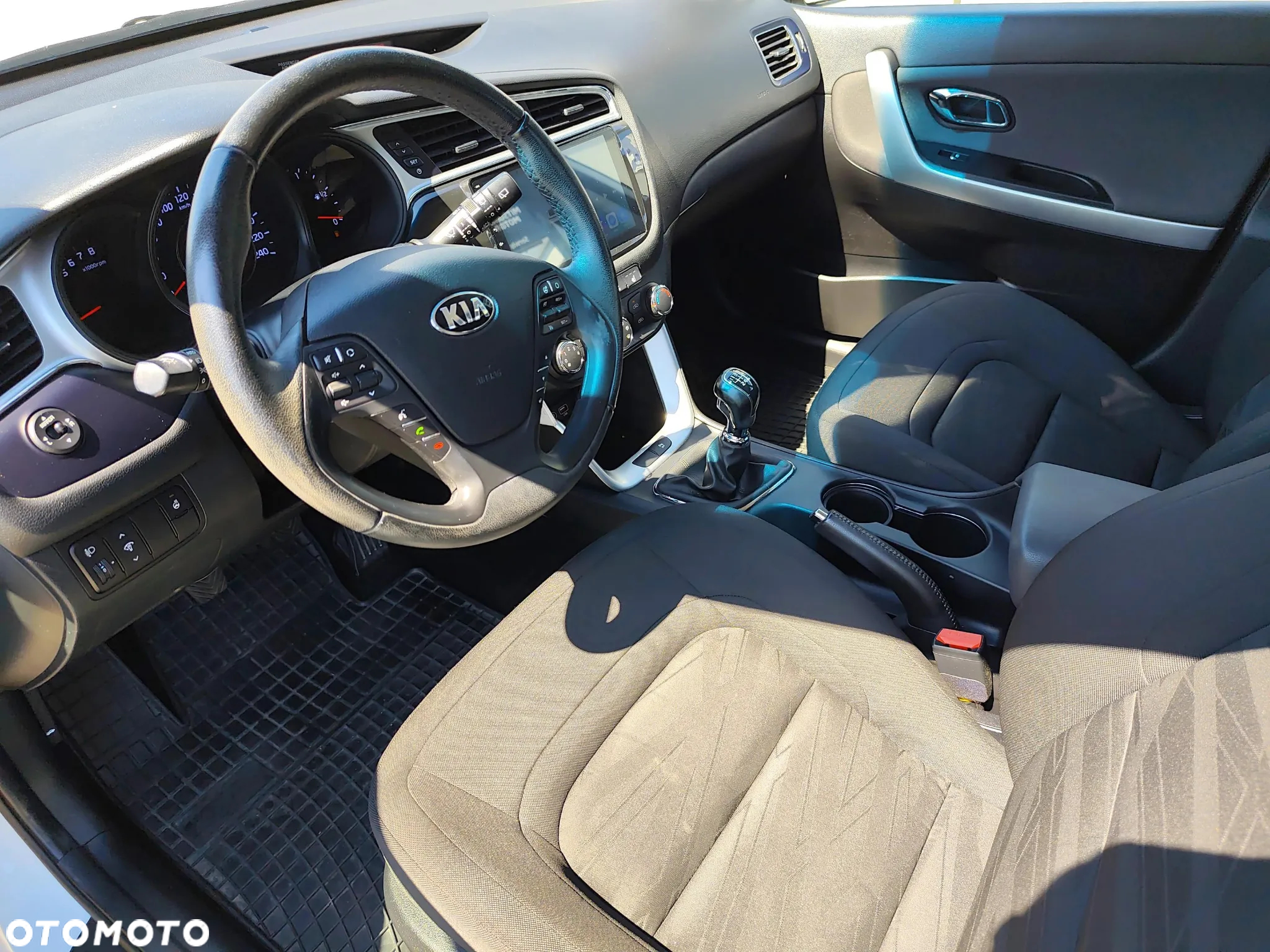 Kia Ceed 1.4 Attract - 9