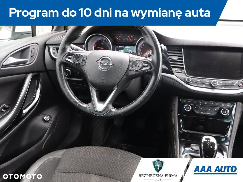 Opel Astra - 9