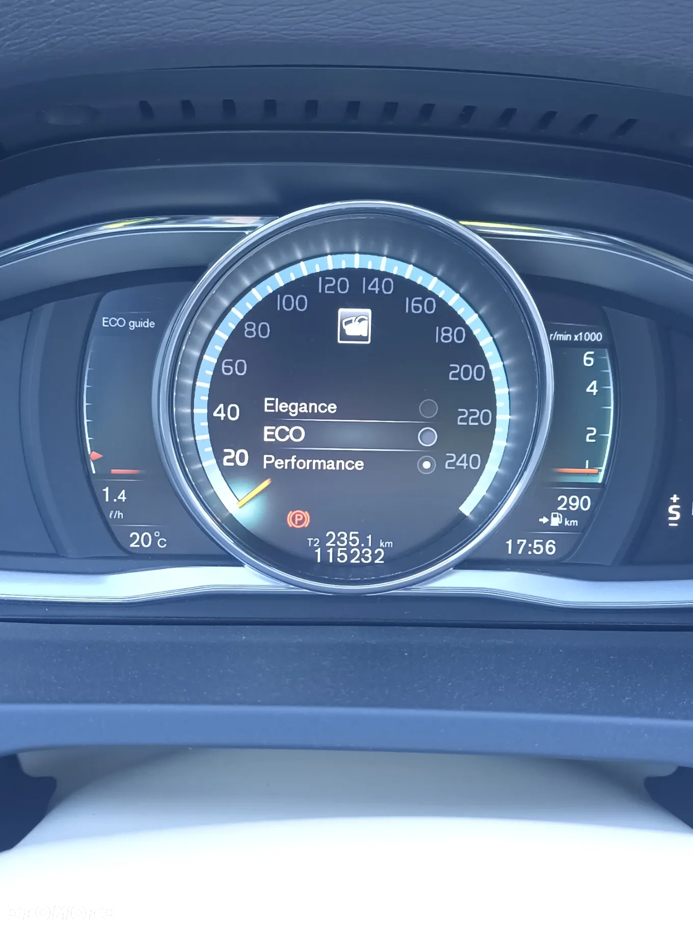 Volvo S60 2.5 T5 AWD - 23