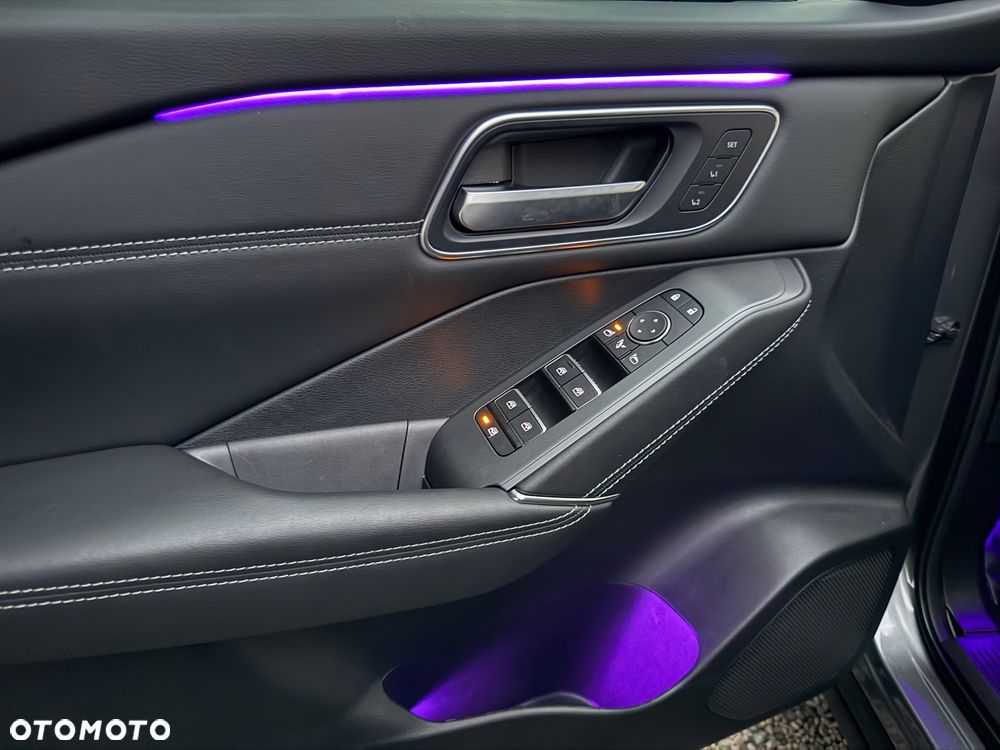 Nissan Qashqai 1.3 DIG-T MHEV Xtronic Tekna - 29