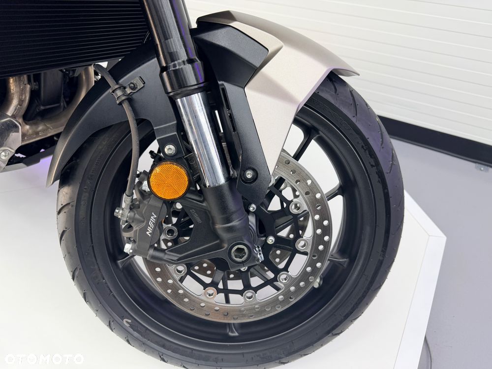Honda NT - 22