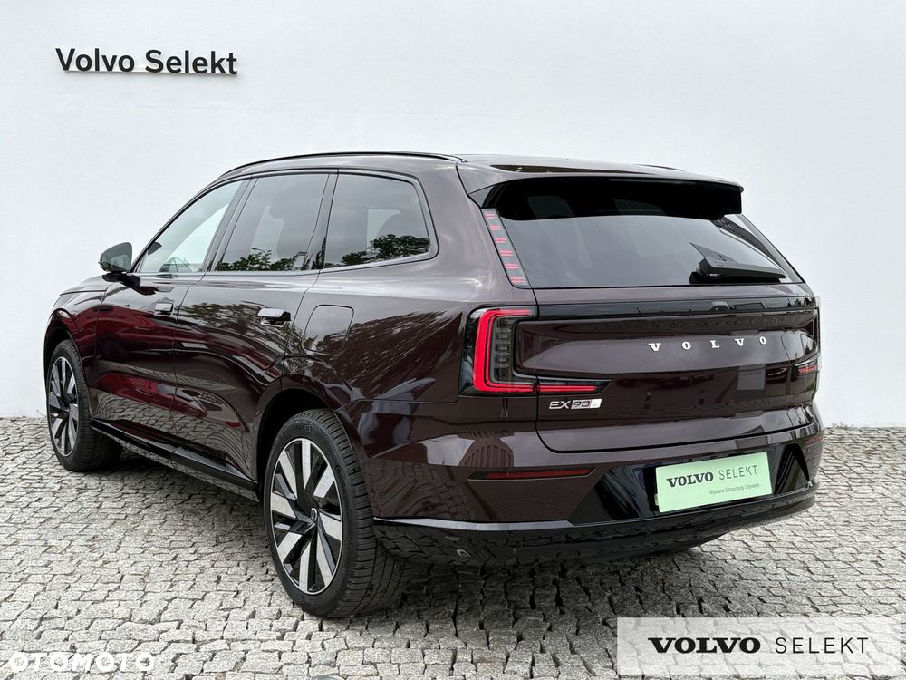 Volvo EX90 - 5