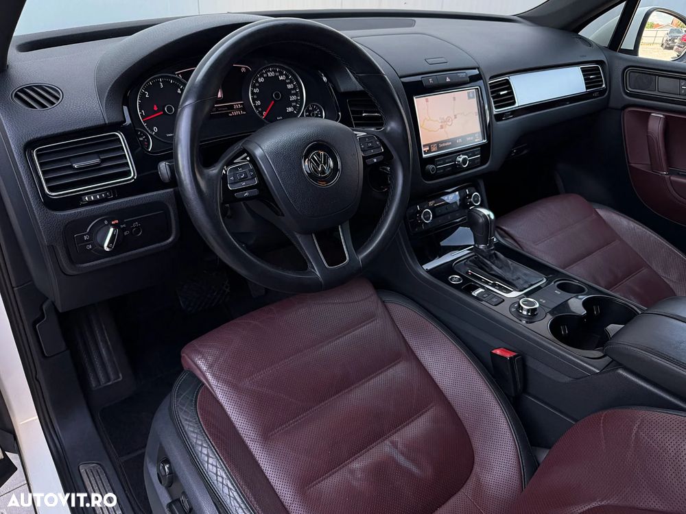 Volkswagen Touareg - 11