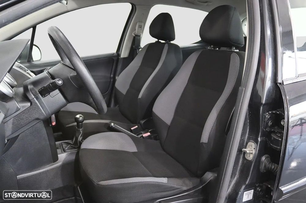 Peugeot 207 1.4 HDi Urban - 9