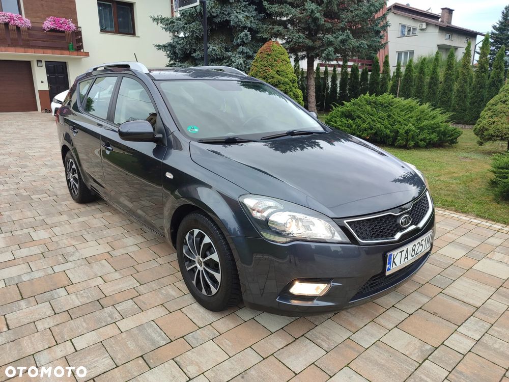 Kia Ceed 1.4 Comfort + - 16