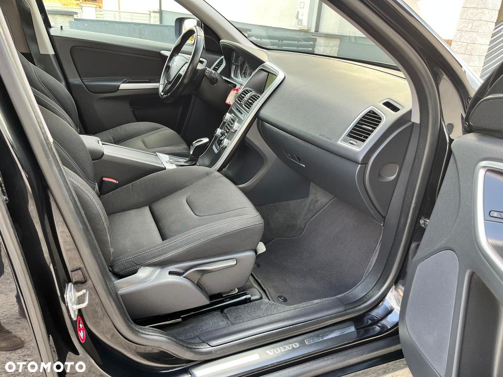 Volvo XC 60 D3 Geartronic Kinetic - 14