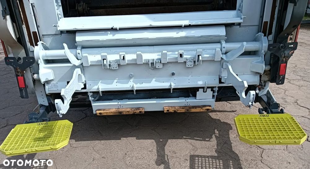 Renault Premium - 16