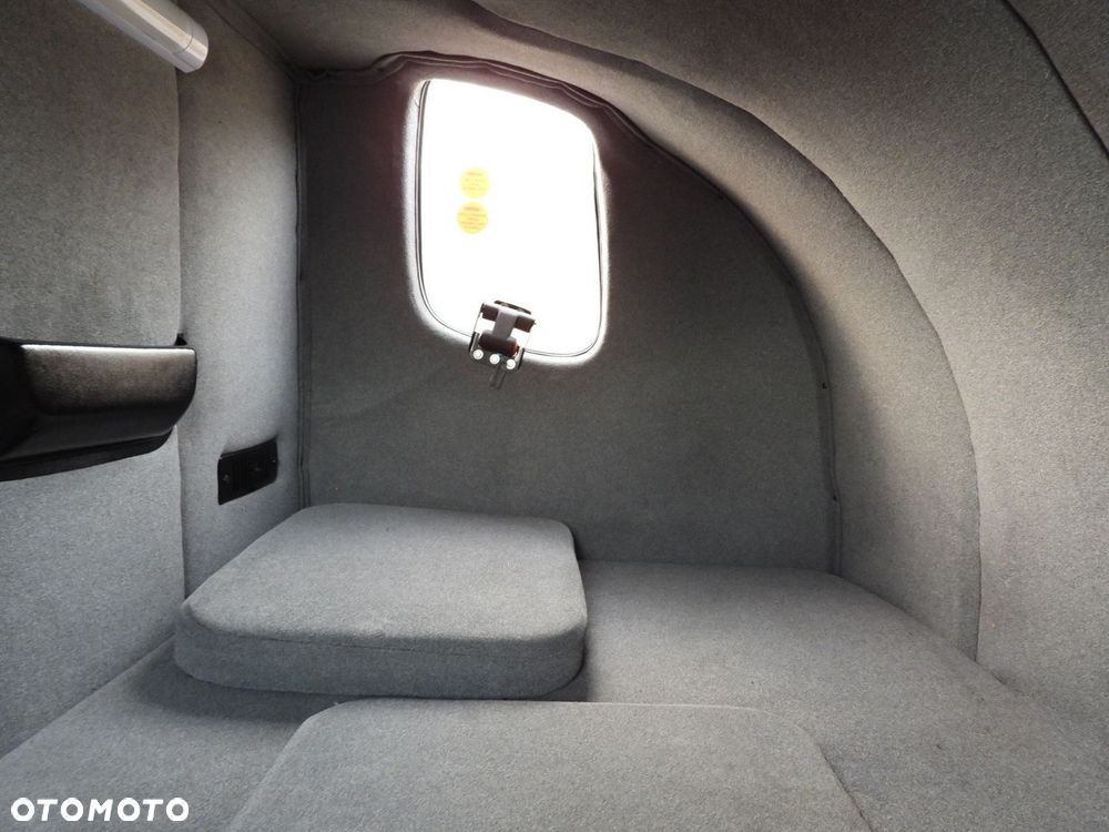 Renault MASTER PLANDEKA 10 PALET WEBASTO TEMPOMAT LEDY PNEUMATYKA KLIMATYZACJA  165KM - 40
