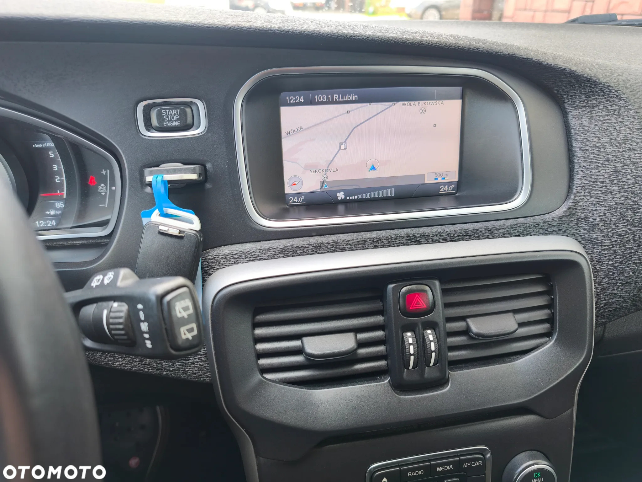 Volvo V40 D2 Momentum - 9