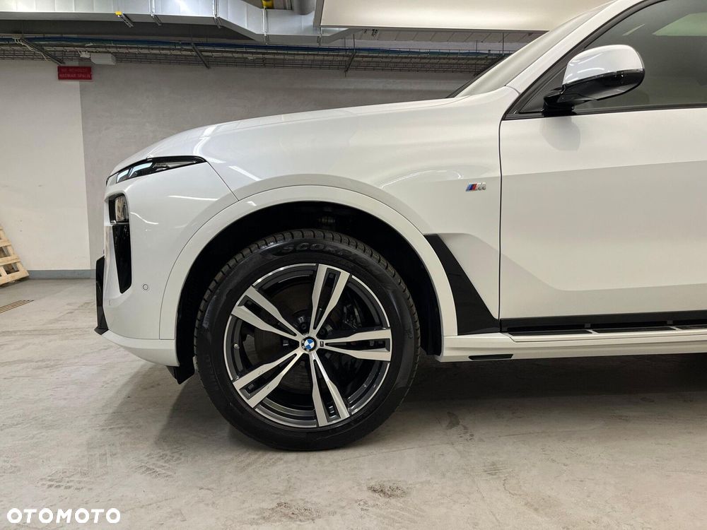 BMW X7 - 10