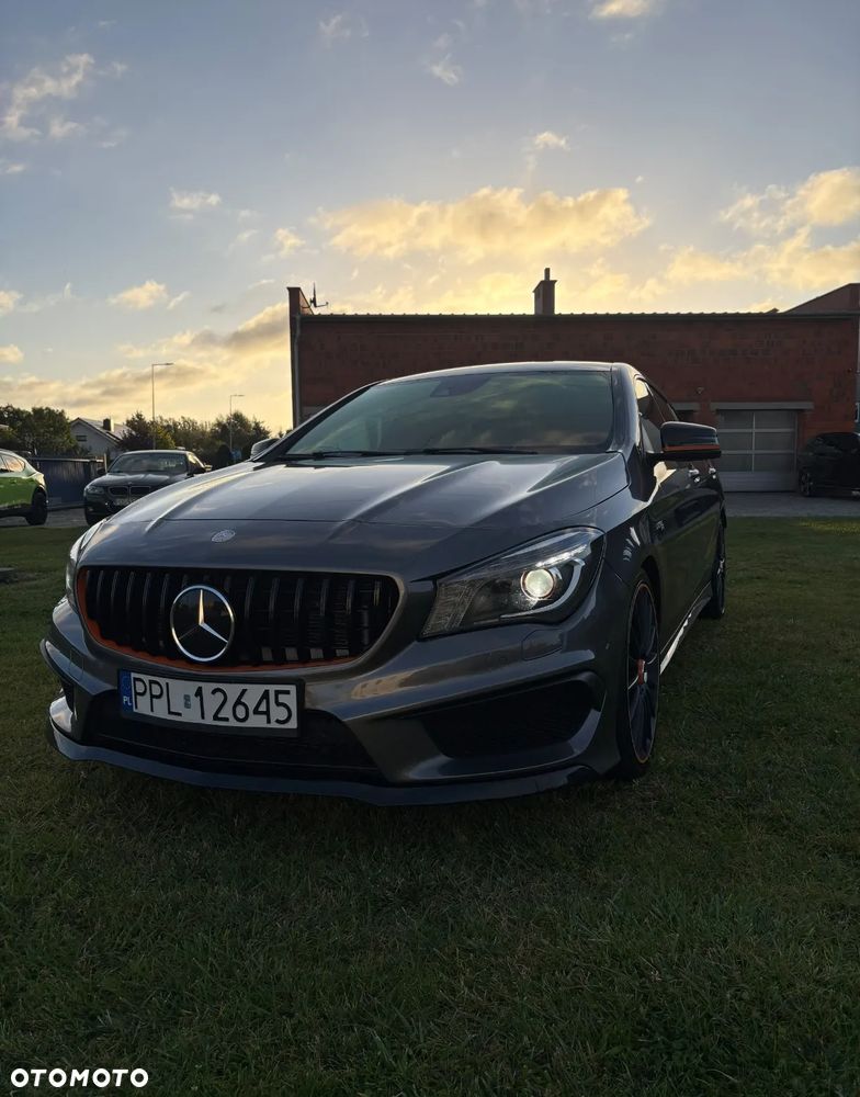 Mercedes-Benz CLA AMG 45 4-Matic - 21