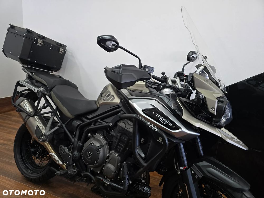 Triumph Tiger - 10