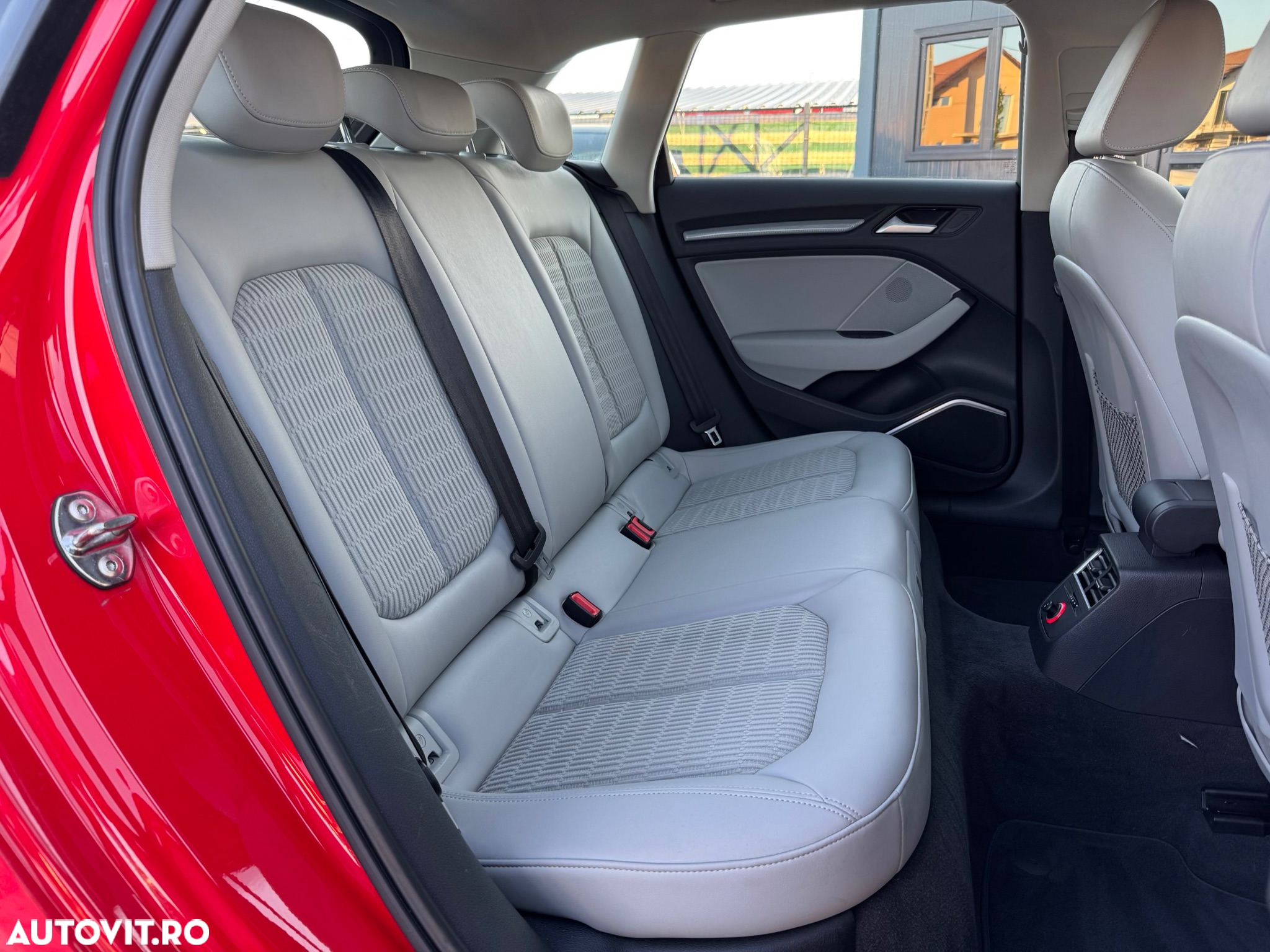 Audi A3 2.0 TDI Sportback (clean diesel) quattro S tronic S line Sportpaket - 23