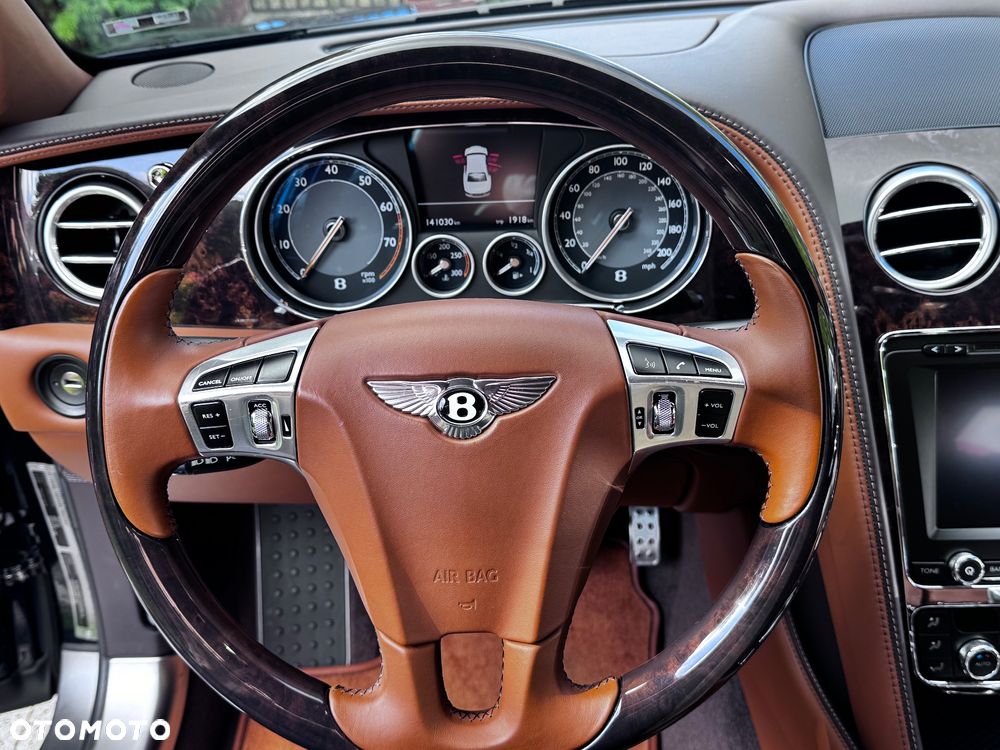 Bentley Flying Spur W12 - 16