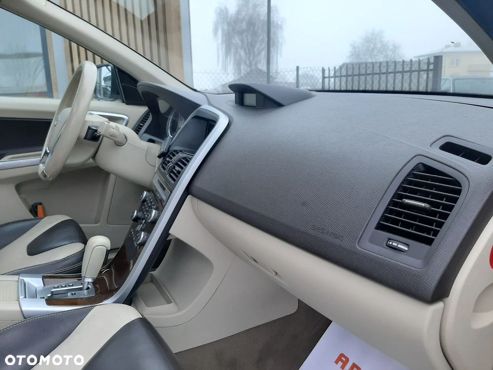 Volvo XC 60 2.4D Summum - 29