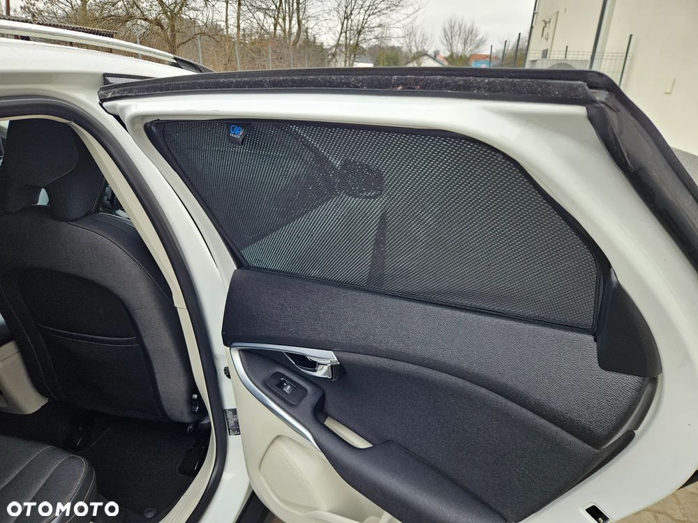 Volvo V40 Cross Country D2 - 19