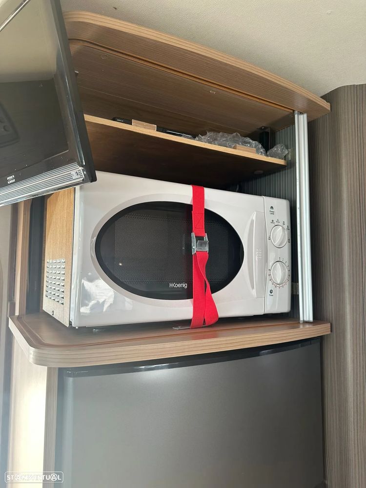 Rapido Serie 6F 691 cama central - 44