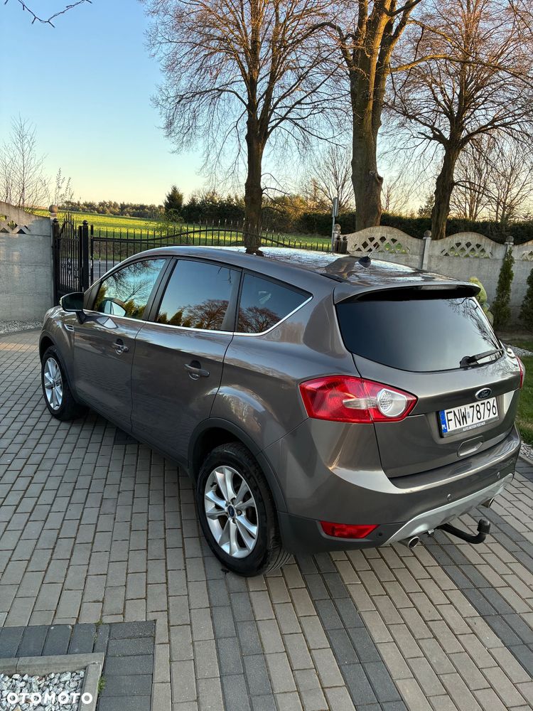 Ford Kuga 2.0 TDCi 4x4 Titanium - 6