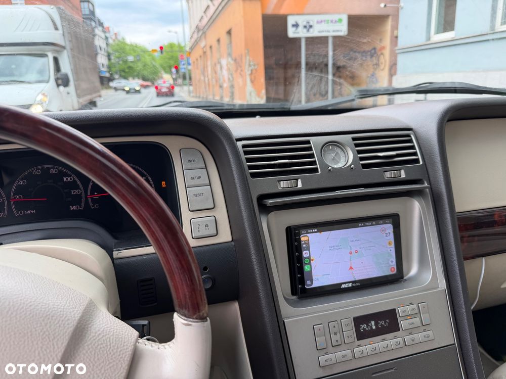 Lincoln Navigator 5.4 - 29