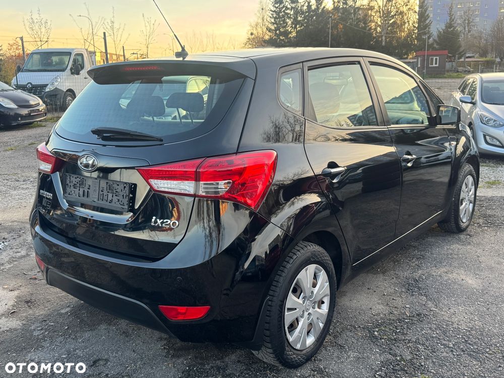 Hyundai ix20 1.4 Comfort - 4