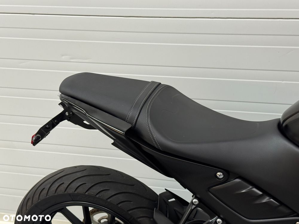 Yamaha MT - 6