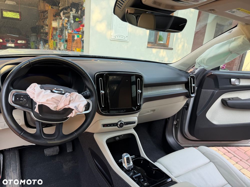 Volvo XC 40 B5 B AWD Ultimate Dark - 29