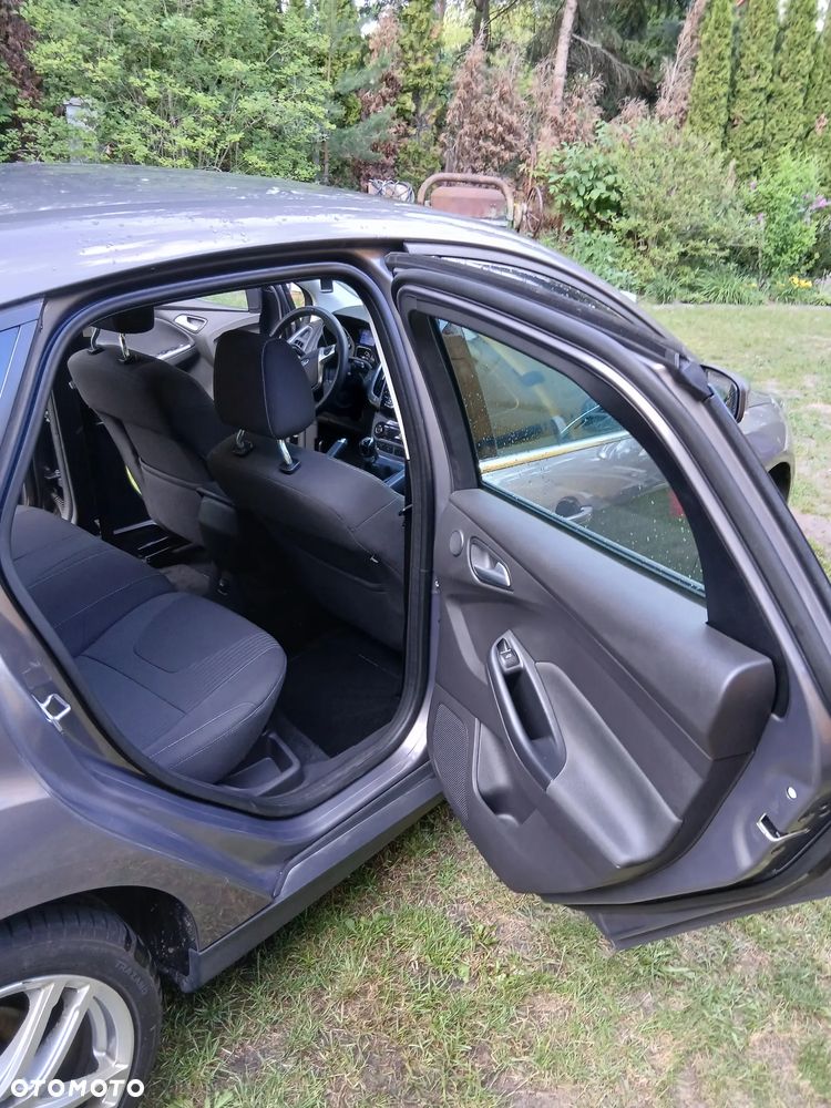 Ford Focus 1.0 EcoBoost Titanium - 24