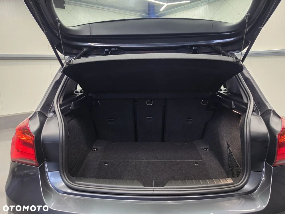 BMW Seria 1 116d EfficientDynamics Edition Sport Line - 26