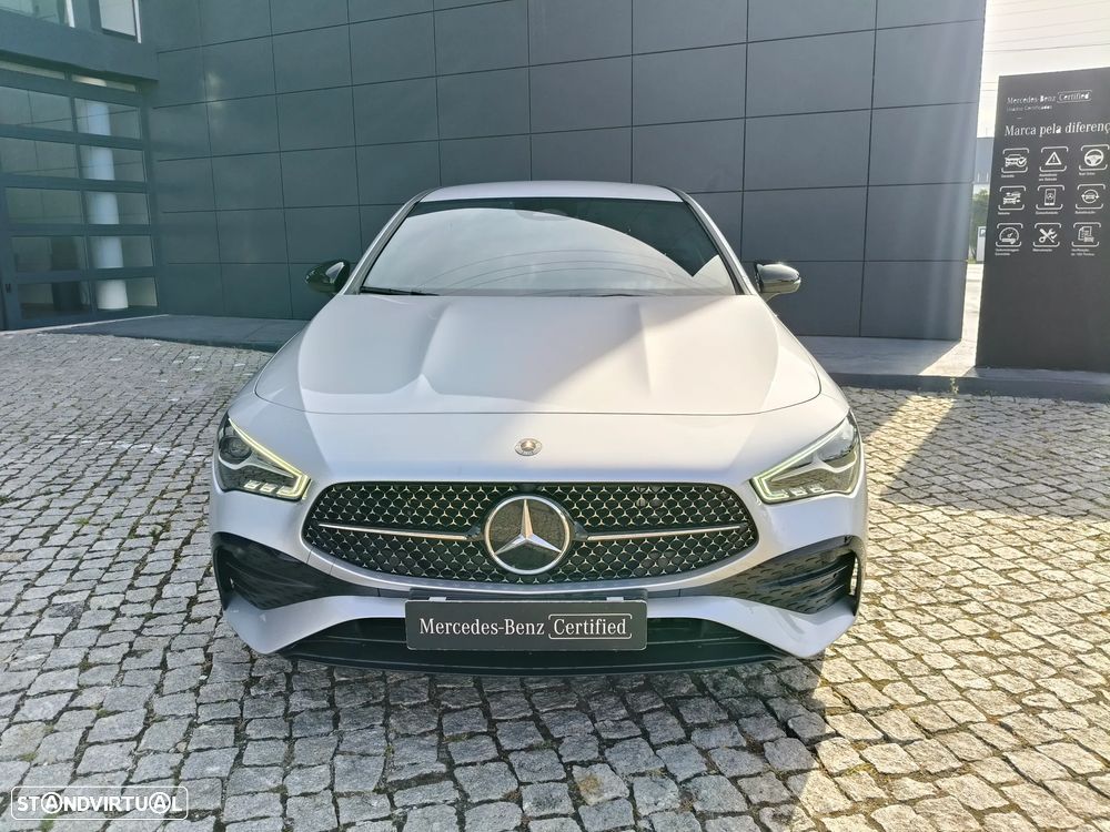Mercedes-Benz CLA 250 e Shooting Brake AMG Line - 3