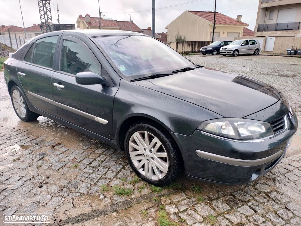 Renault Laguna 2.2 dCi Priv. Luxe Auto. - 1