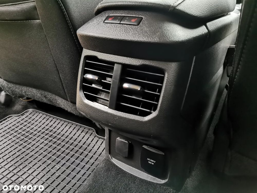 Ford Mondeo 2.0 EcoBlue Titanium - 29