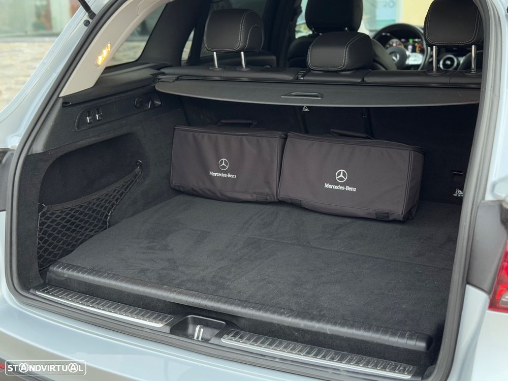 Mercedes-Benz GLC 300 de 4Matic 9G-TRONIC AMG Line - 36
