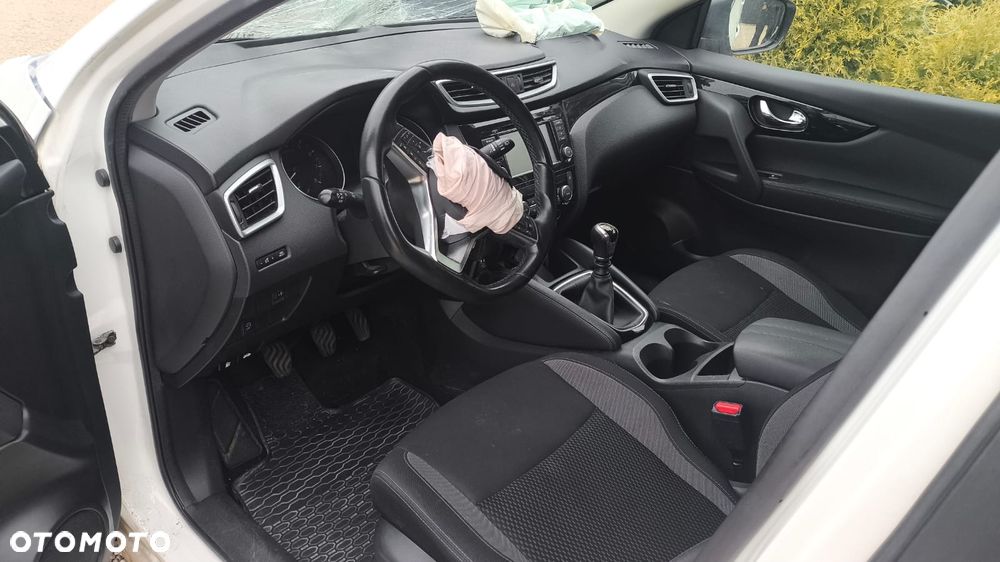Nissan Qashqai - 8
