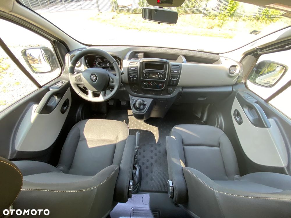 Renault Trafic - 21
