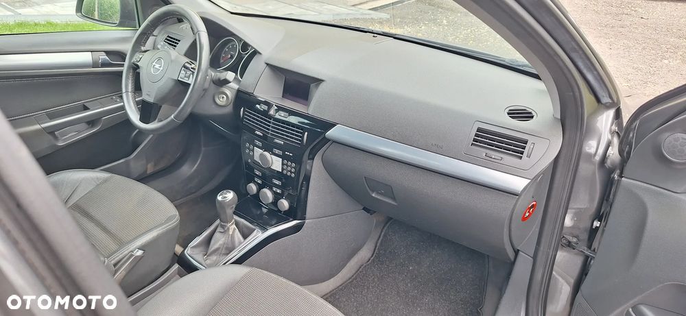 Opel Astra - 13