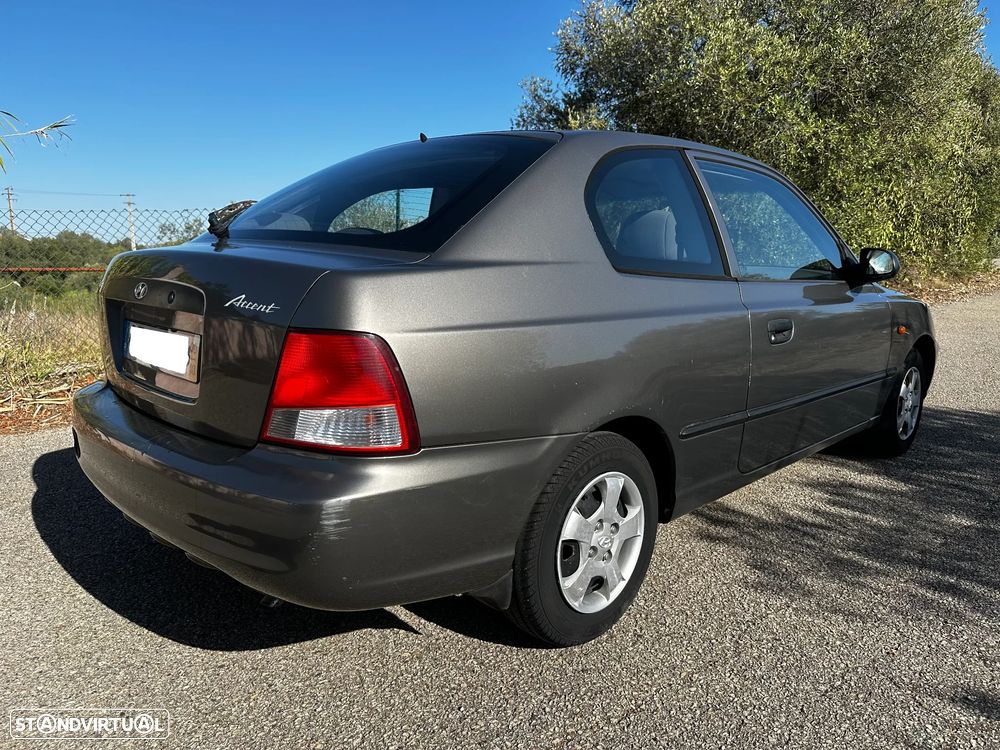 Hyundai Accent 1.3 Charme - 7