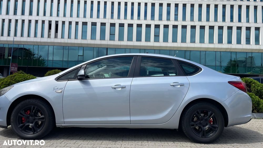 Opel Astra - 12