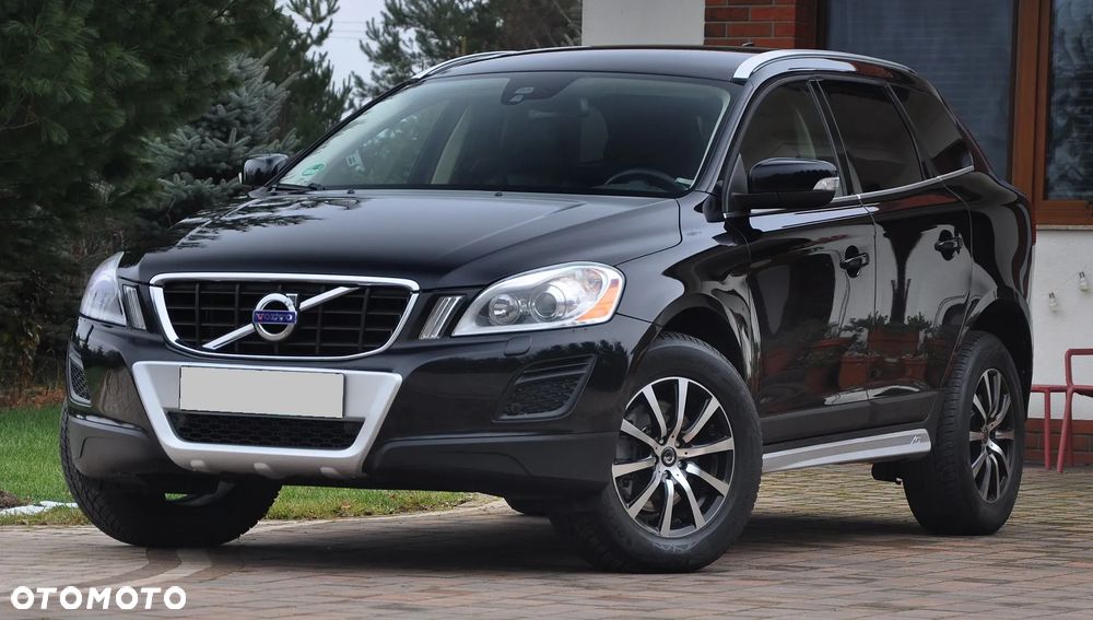 Volvo XC 60 D4 AWD Geartronic Summum - 1