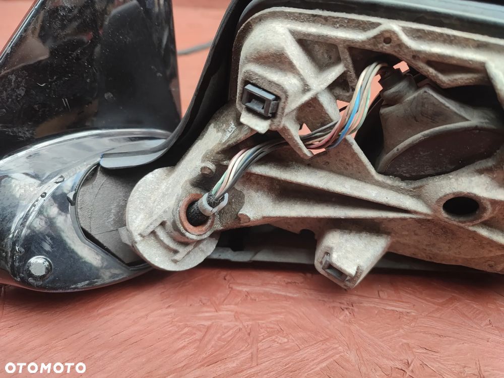 BMW E46 COUPE / CABRIO ORYGINALNE LEWE LUSTERKO ZEWNĘTRZNE WERSJA UK 5PIN + 4 PIN NA KOSTKĘ O NR. 41 3 322 413 OEM - 10