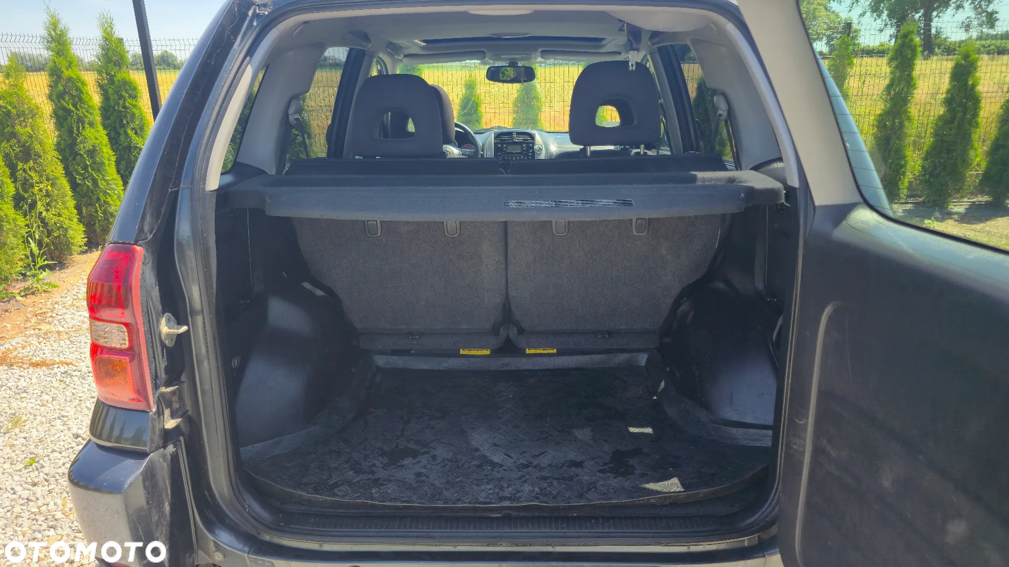 Toyota RAV4 2.0 D-4D 4x4 - 23