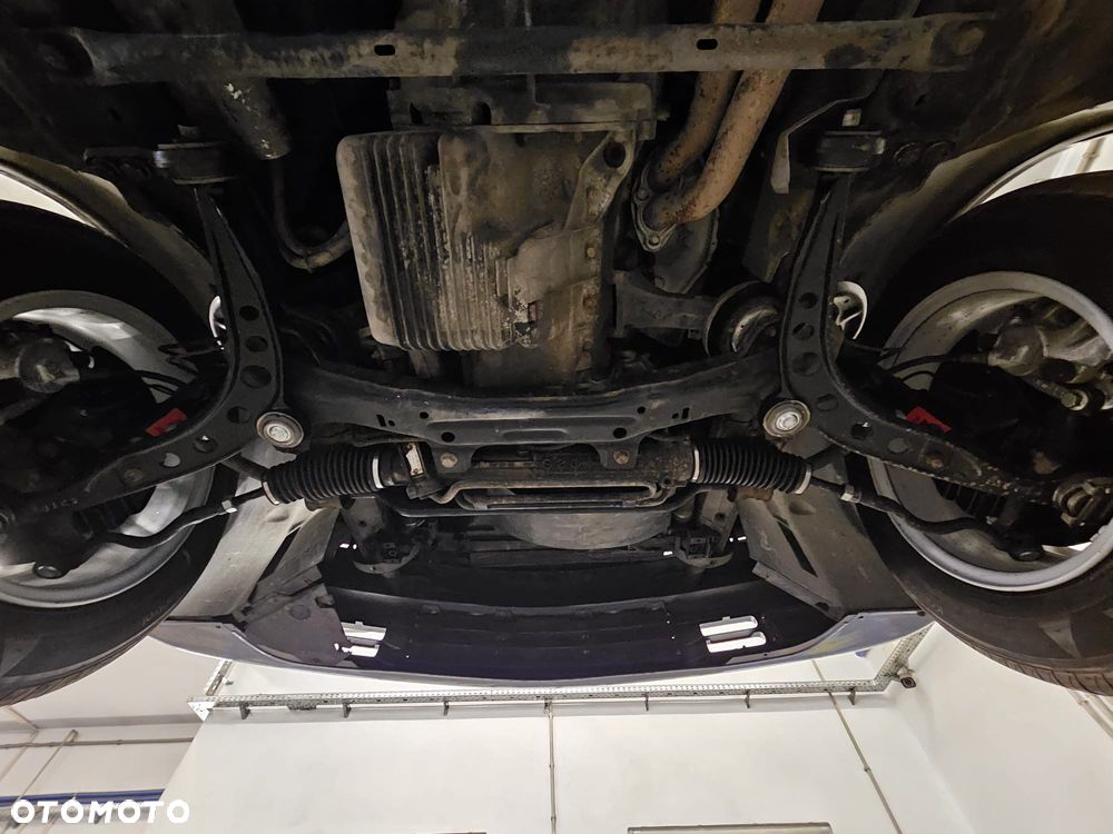 BMW Seria 3 - 28