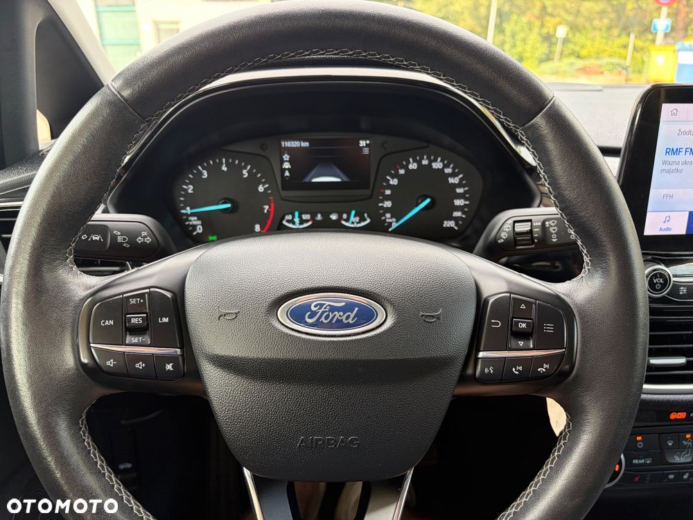 Ford Fiesta 1.0 EcoBoost S&S TITANIUM - 24