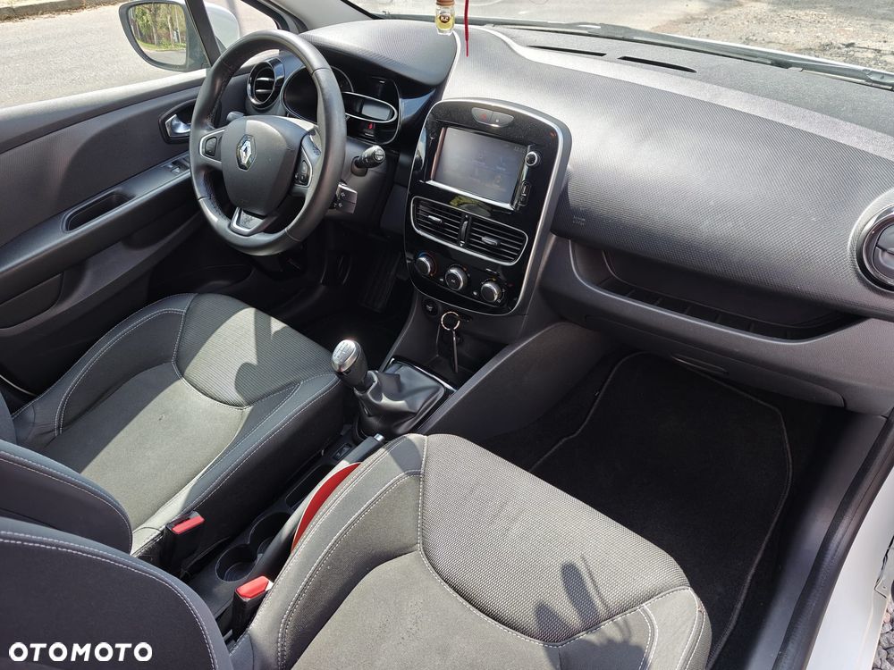 Renault Clio (Energy) TCe 90 Start & Stop INTENS - 11