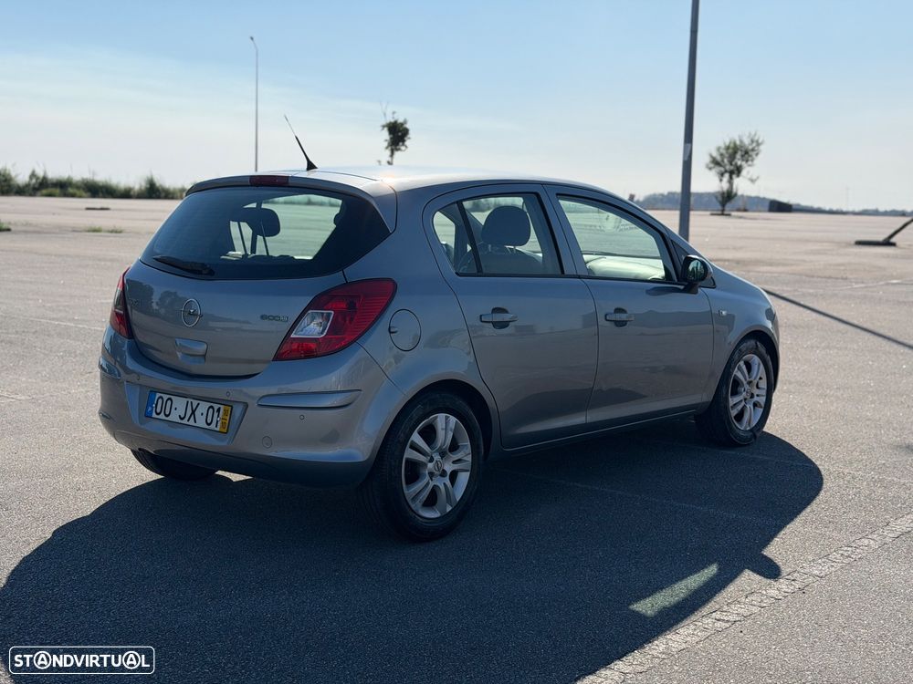 Opel Corsa 1.3 CDTi Enjoy - 3